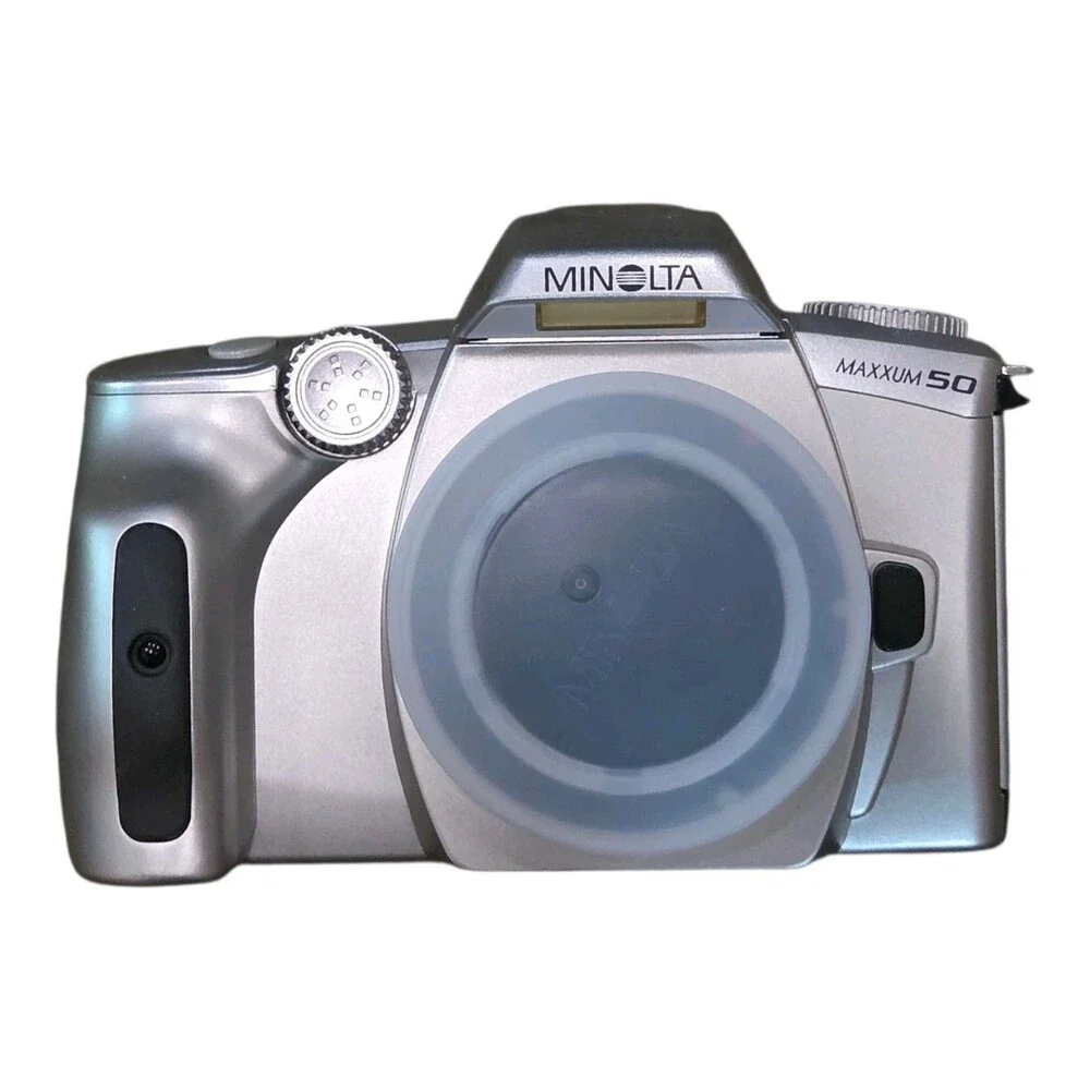 NIB Minolta Maxxum 50 35MM SLR Film Camera with  AF Zoom 28-80mm Vintage